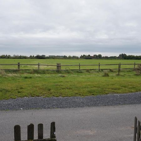 Kustverhuur, Oude Manege Nieuwvliet, Nieuwvliet 3 - 9 Eksteriør bilde